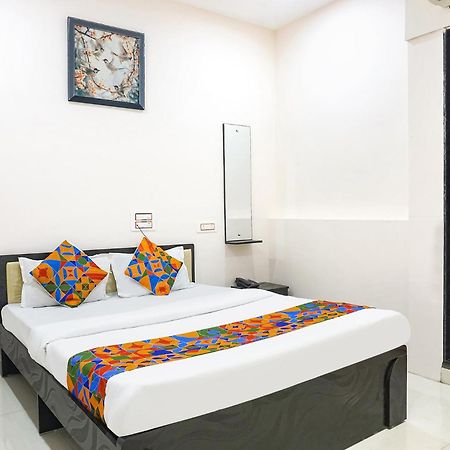 Fabhotel Rachana Residency - Nr Shivaji Nagar Metro Station プネ エクステリア 写真