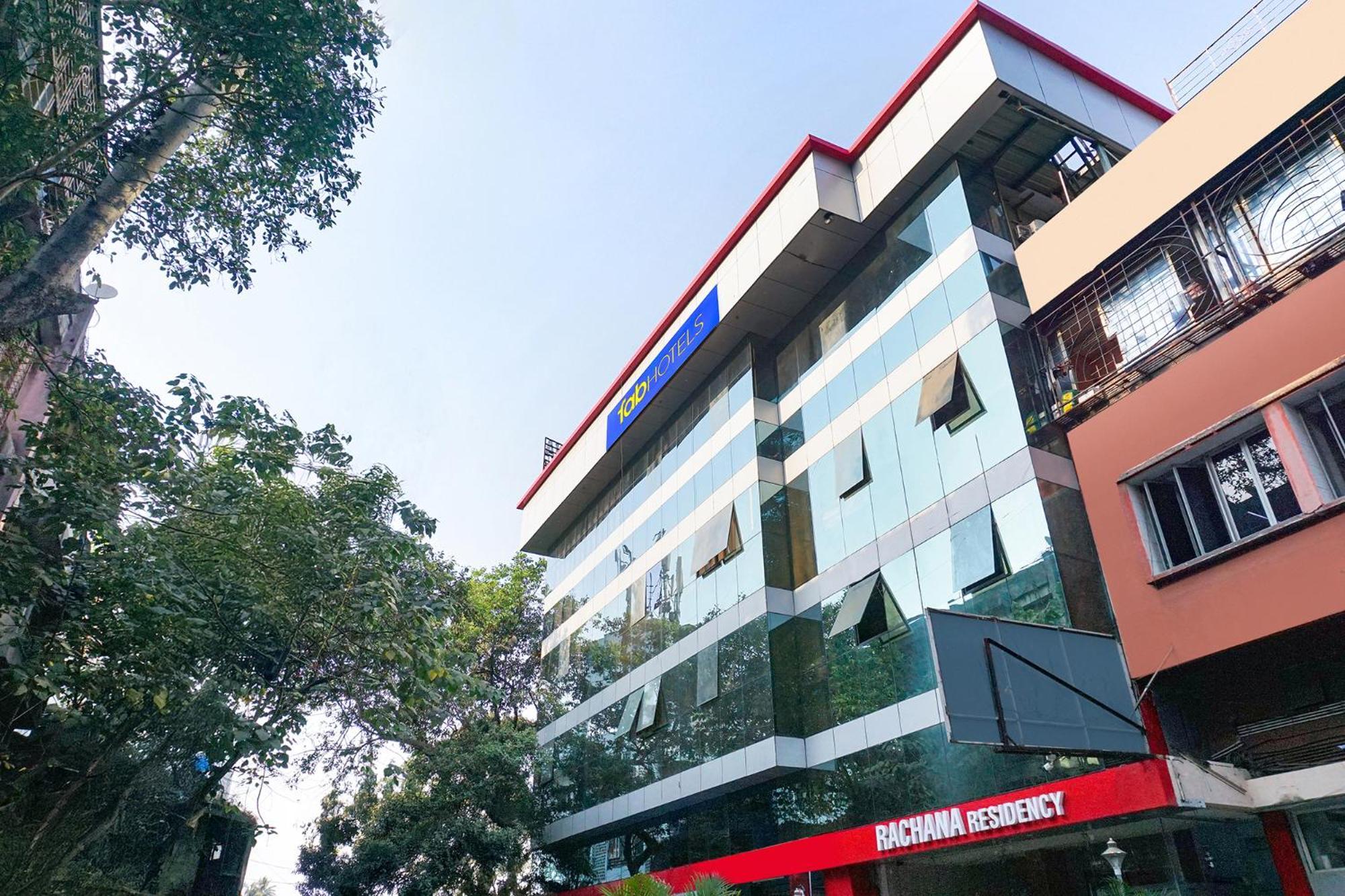 Fabhotel Rachana Residency - Nr Shivaji Nagar Metro Station プネ エクステリア 写真